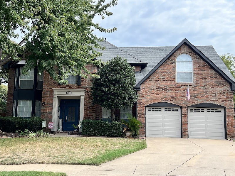 T Rock Roofing & Contracting photo 4