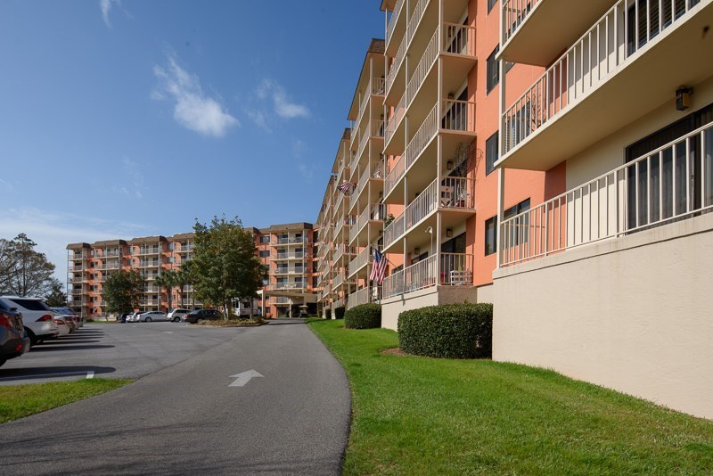 Oakbridge Terrace At Azalea Trace