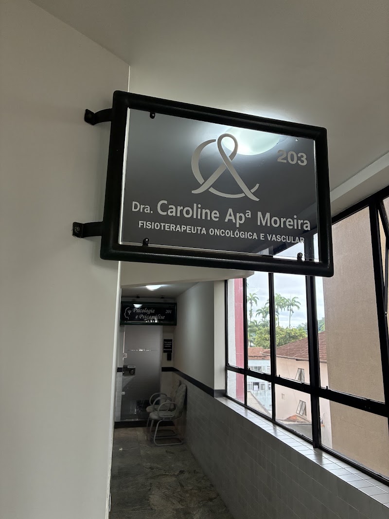 Foto de Dra. Caroline Aparecida Moreira - Fisioterapeuta Vascular e Oncologia