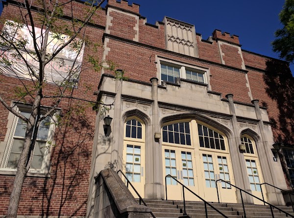 WESTERN MIDDLE SCHOOL exterior