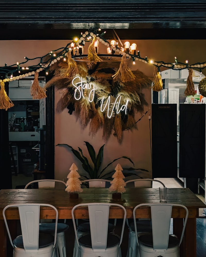 Wild Magnolia photo 1