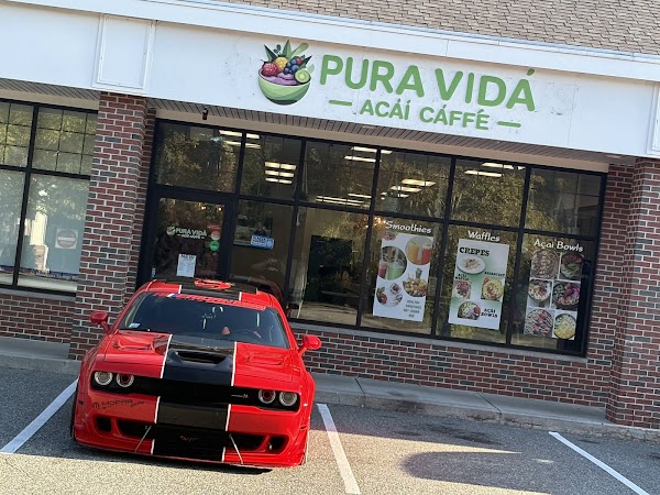 Pura Vida Acai Caffe