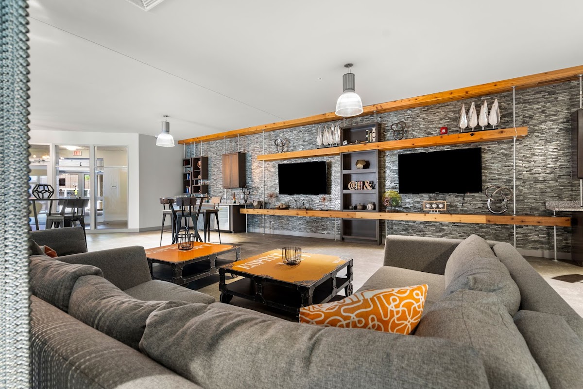 Edge Merrimack River - Photo 4