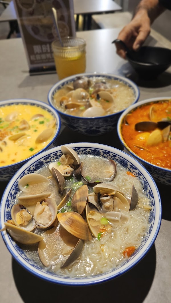 The Fantasy Cafe - Photo 1