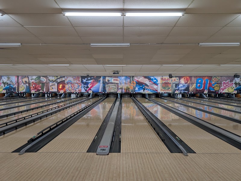Pin Chasers — Bowling Alley in Zephyrhills