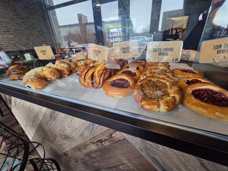 Malina Cafe and Bakery photo 4