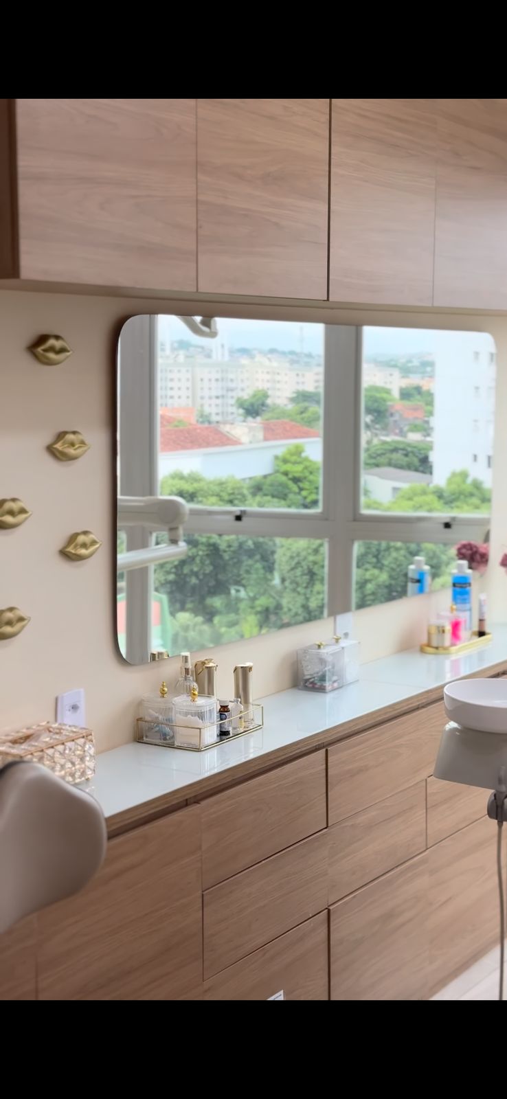 Dra. Ingrid Villar . Cirurgiã Dentista . Especialista em Harmonização Orofacial - foto 5