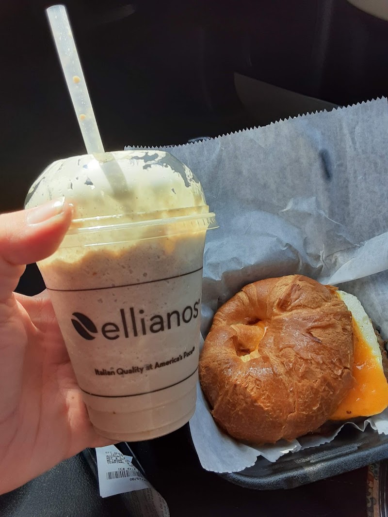 Ellianos Coffee Thomasville photo 4