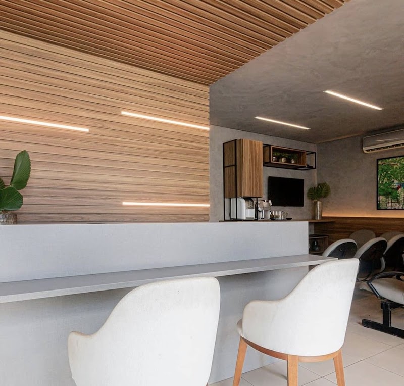 Dr Arthur Alves - Implante Dentário - Lentes de Contato Dental - Facetas em Cerâmica e em Resina - foto 2