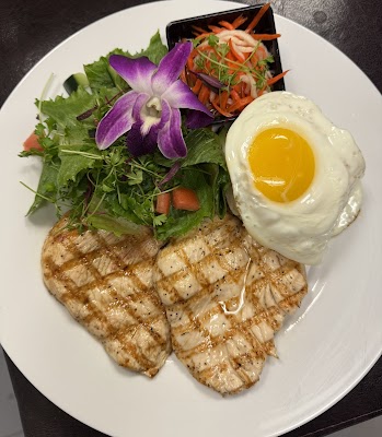 Oishi Sushi (changed to Viet Kitchen & Hibachi) photo 2