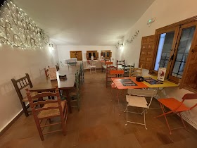 La vaca Lola Burguer / Barrio Castillo