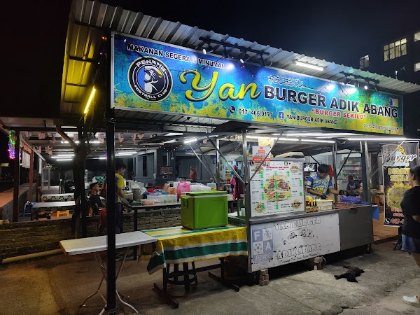 Yan Burger Adik Abang - Photo 1