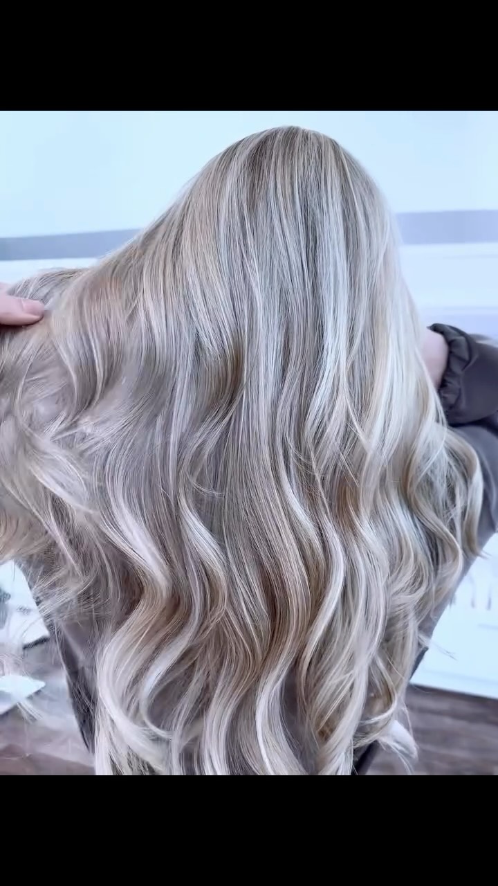 Lira Guzi Salon: Google Places image 5