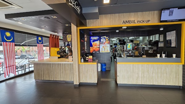 McDonald's TTDI SF - Photo 1