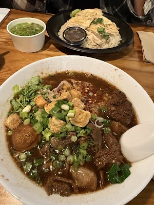 ME SEN Thai Noodle Shop photo 3