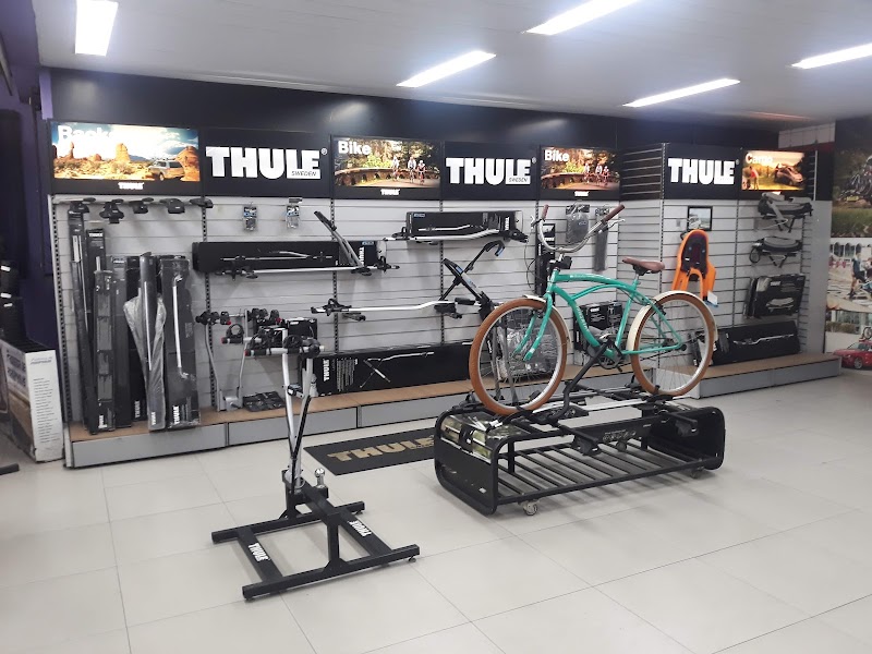 Foto de VELUPLAST Centro automotivo - Revenda oficial Goodyear