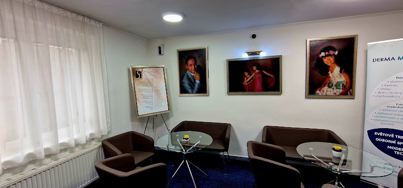 Gallery 1