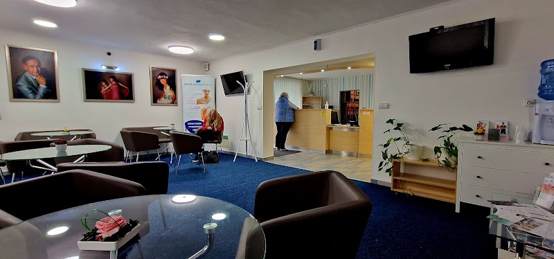 Gallery 2