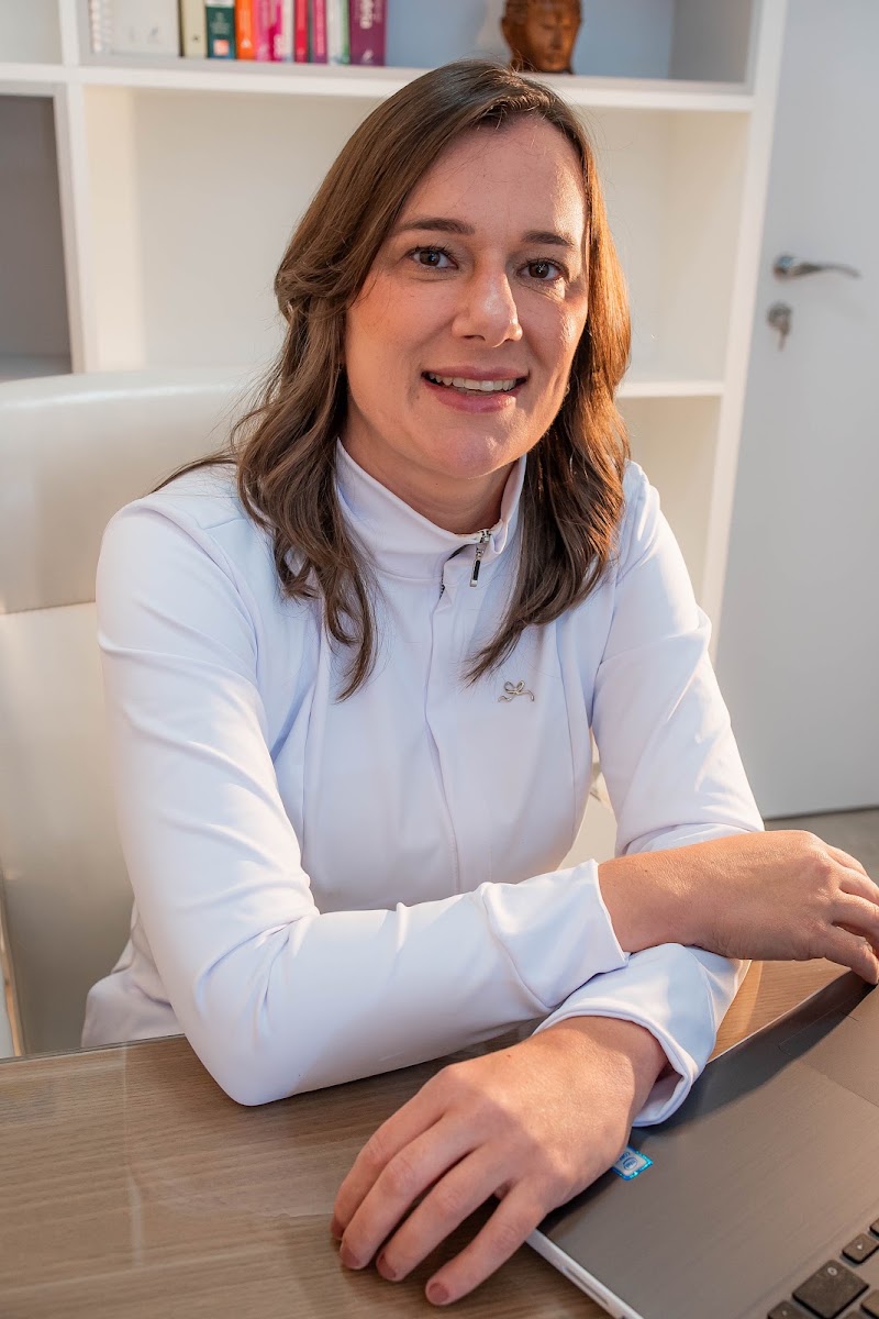 Dra. Thaísa Longo | Pediatra