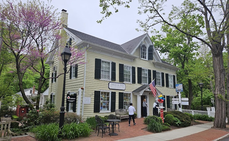 Sweetie Pies on Main photo 3