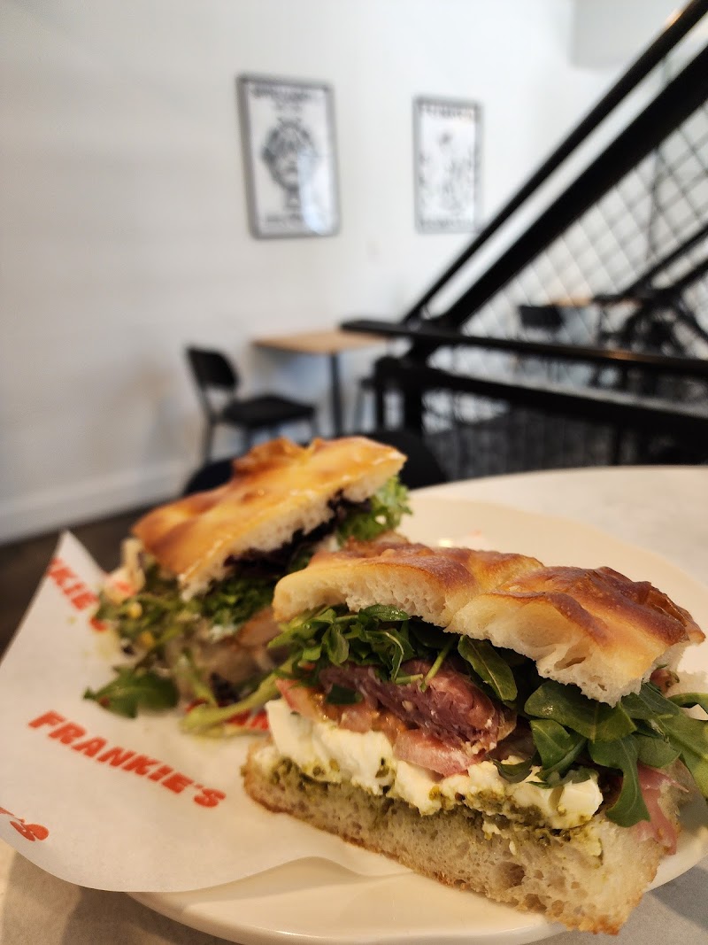 Frankie's on Franklin photo 3