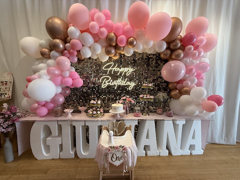 The Long Hall Chicago — interior