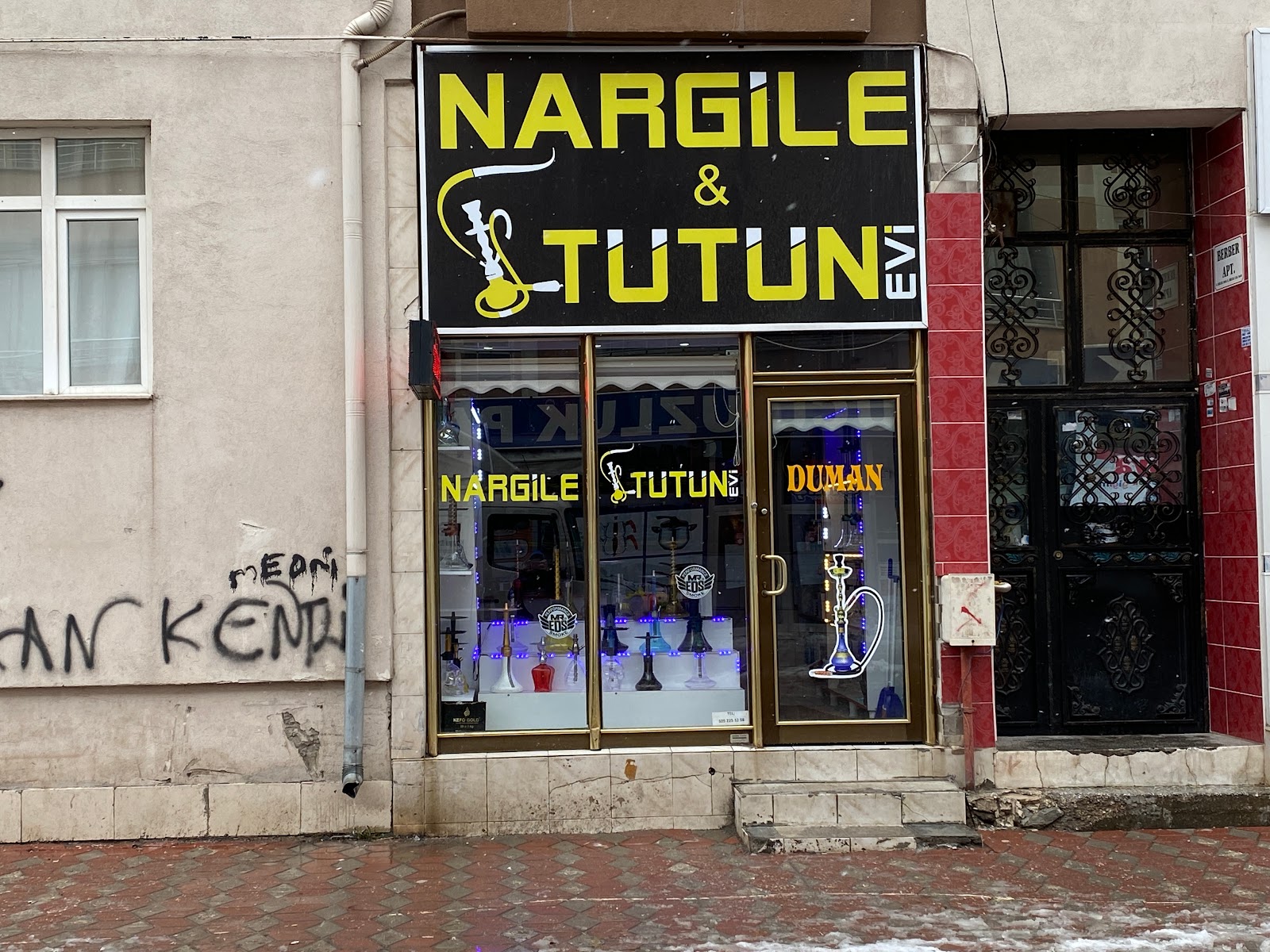 Duman Tütün ve Nargile Evi mekanı