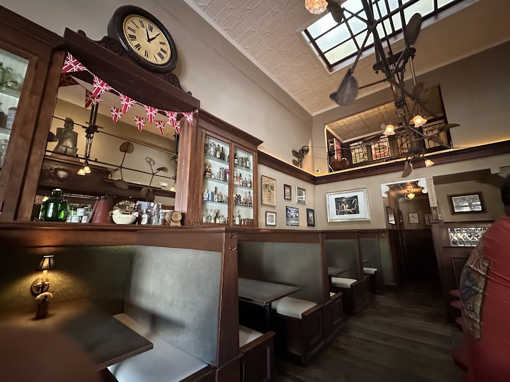 Comstock Saloon photo