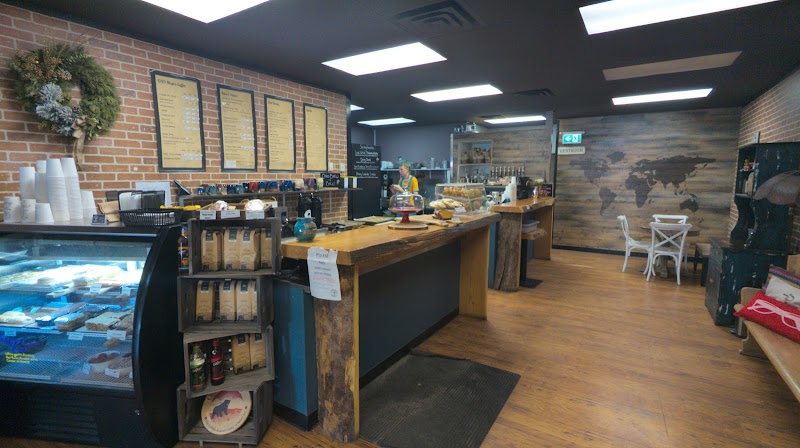 Kootenay Grounds Cafe and Bookstore photo 2