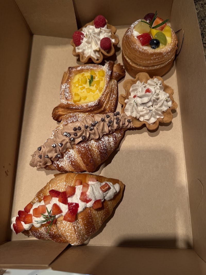 UMe Coffee and Pastries photo 2