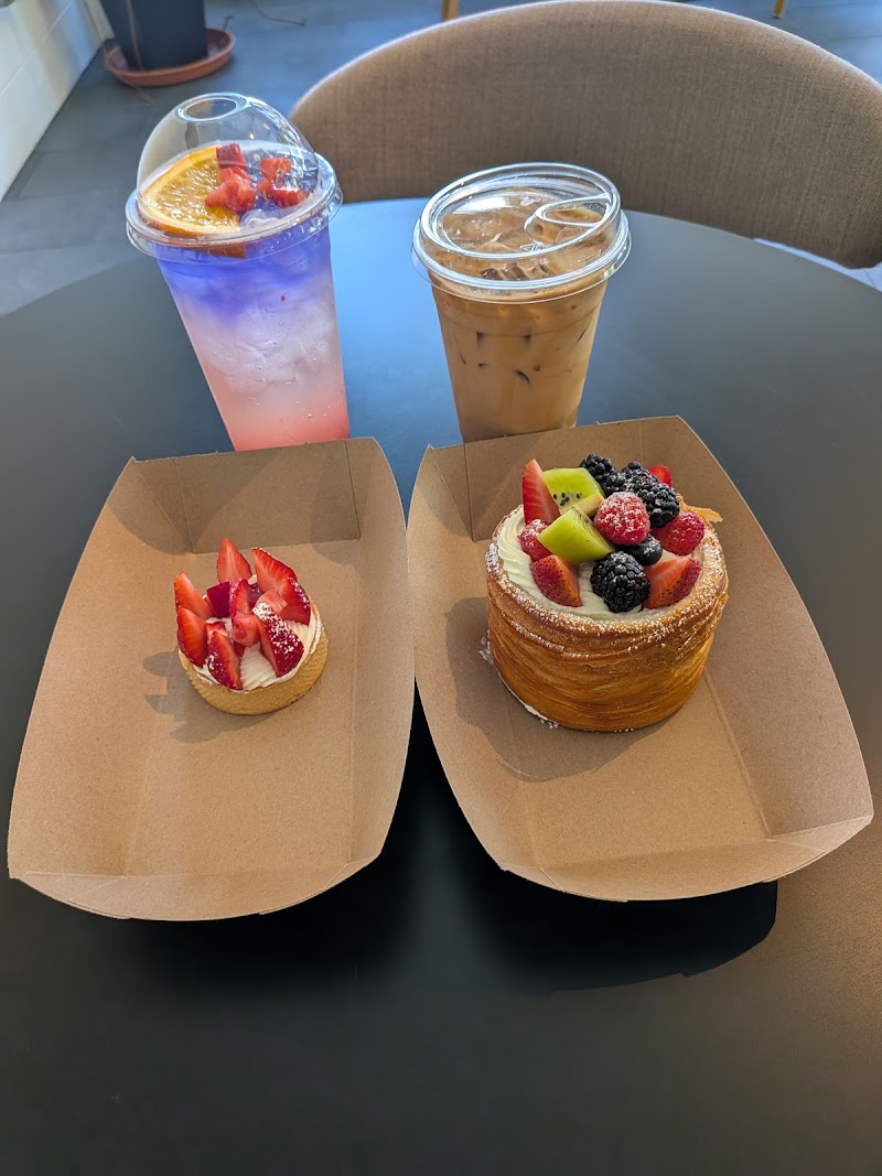 UMe Coffee and Pastries photo 4