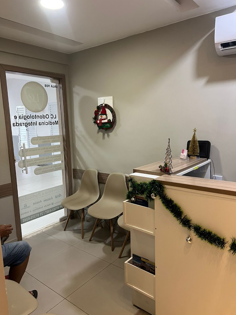 Dra Rafaela Araujo, Cirurgiã Dentista - foto 2