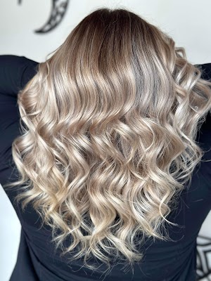 Sass & Maine Hair Studio photo 3