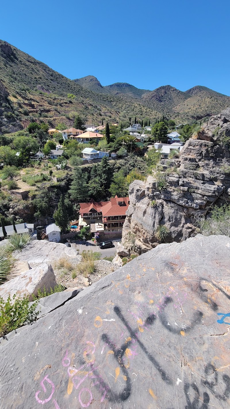 B Active Bisbee & Refresh Bar photo 3