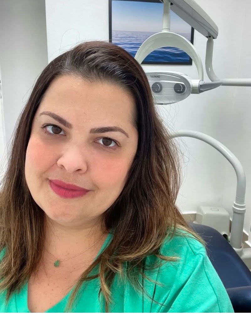 Dra. Ana Carolina Teixeira