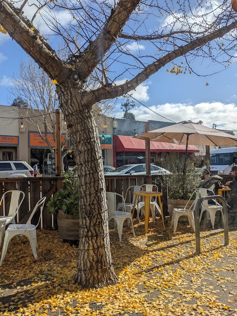 Baker & Commons photo 1