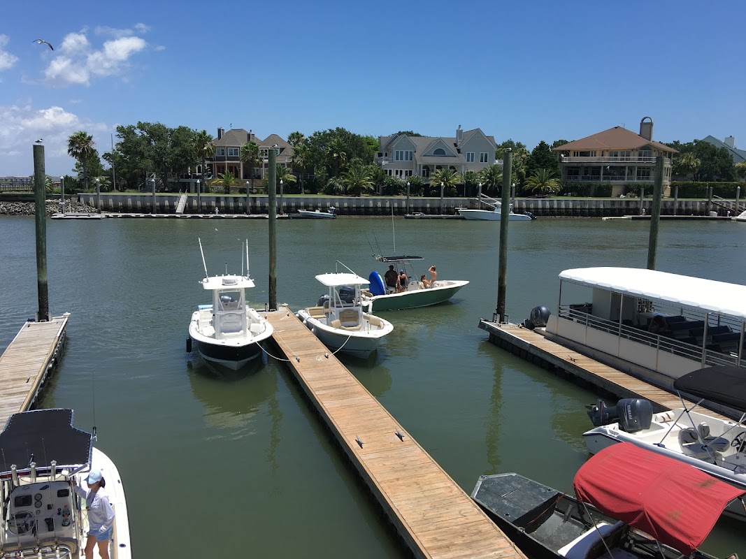 Marina Market photo 4