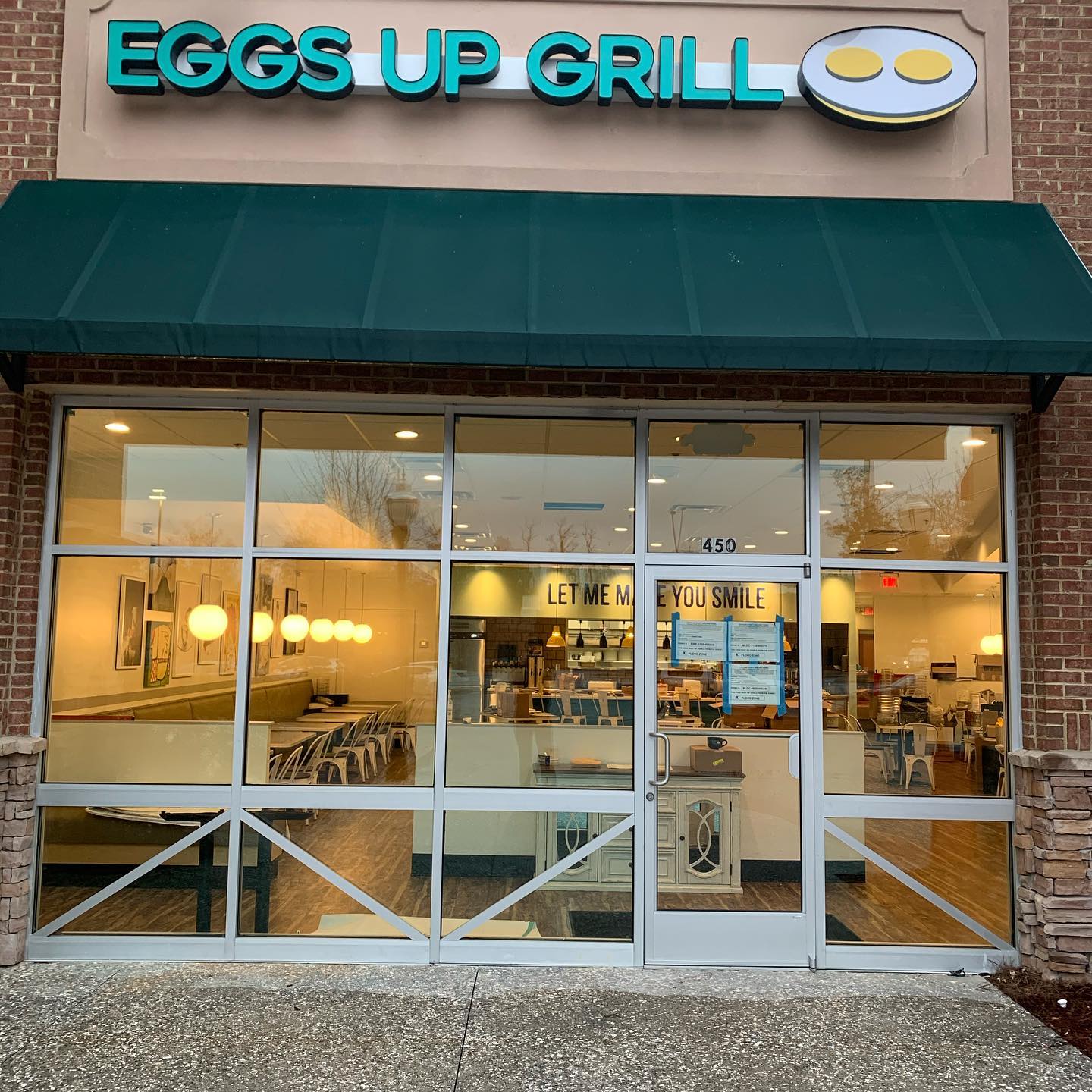 Eggs Up Grill