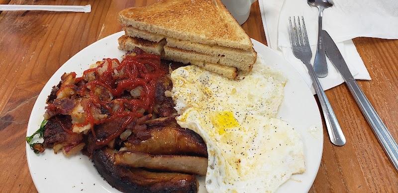 C&G's Country Cafe photo 4