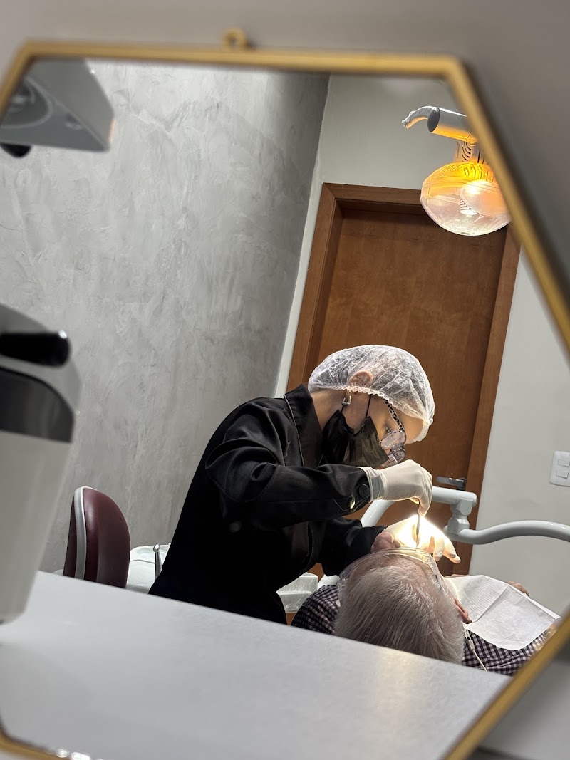 Clínica Odontológica Dra. Ruama Melo - Facetas em Resina, Aparelhos, Alinhadores, Implantes e Próteses | Dentista em Cuiabá - foto 5