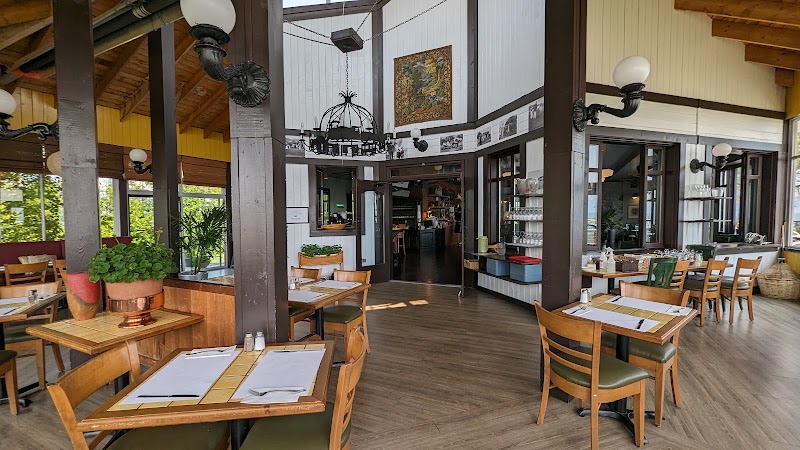 Café de la Gare photo 1