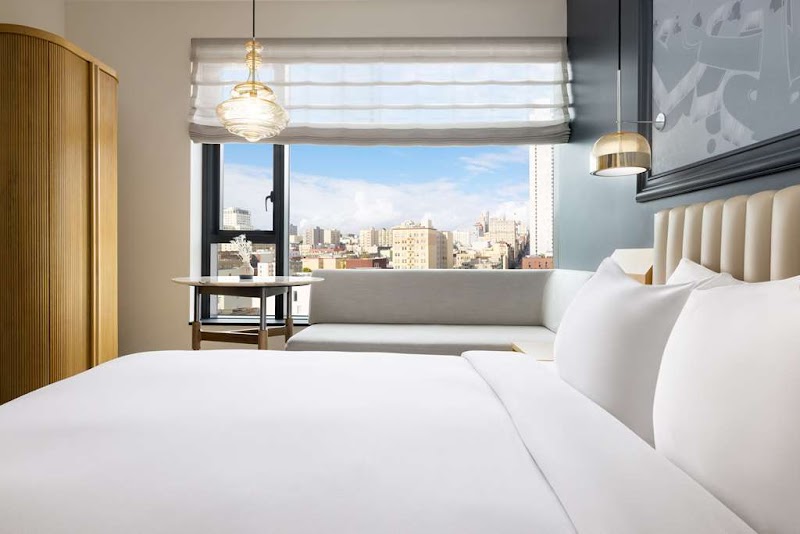 Spacious, modern rooms with Asian-inspired touches