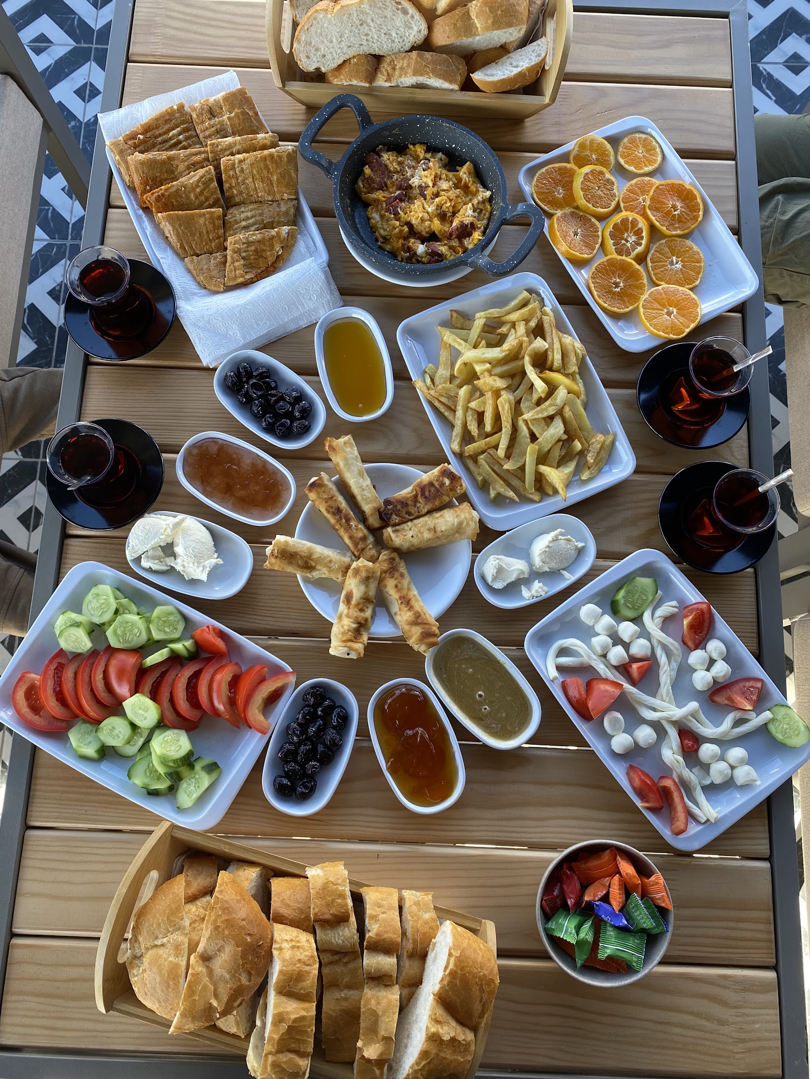 Taş Devri Hookah Lounge mekanı