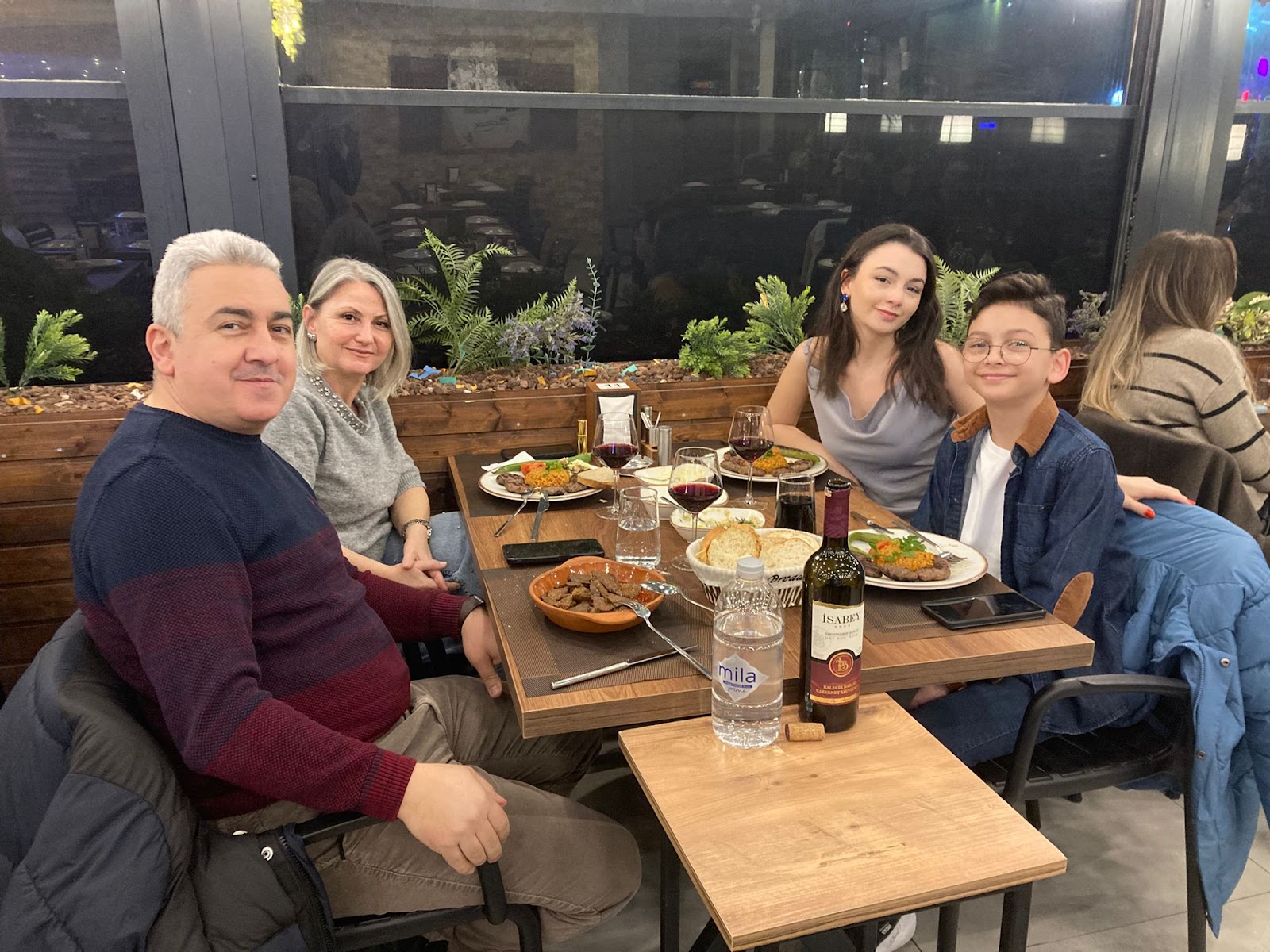 Meyhane Pirayem mekanı