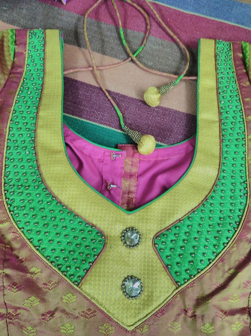 Anushri Tailor