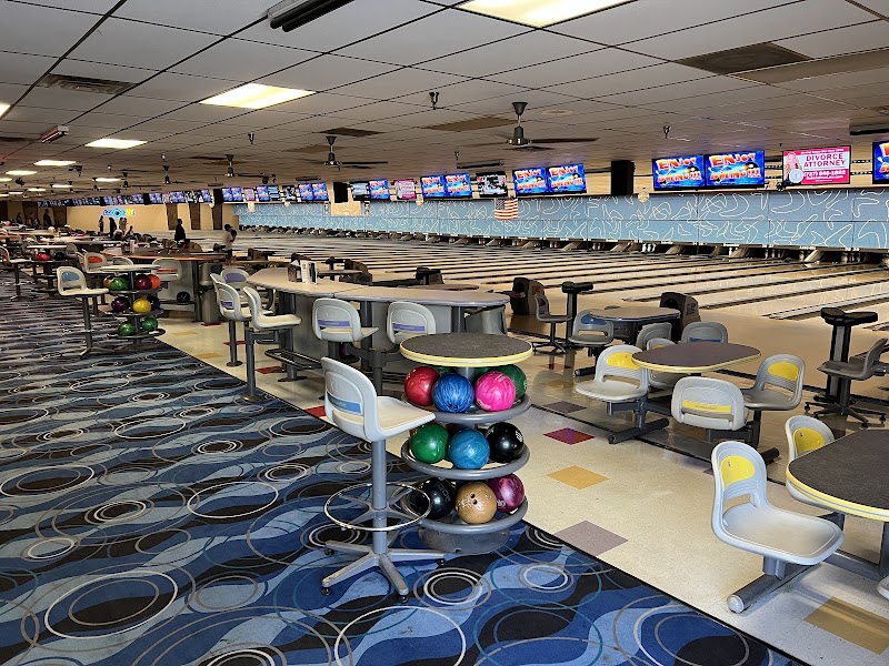 Lane Glo Bowl South — Bowling Alley in New Port Richey