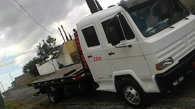 Foto de Guincho24h Curitiba- SEFSI auto Mecânica,serviços emergenciais