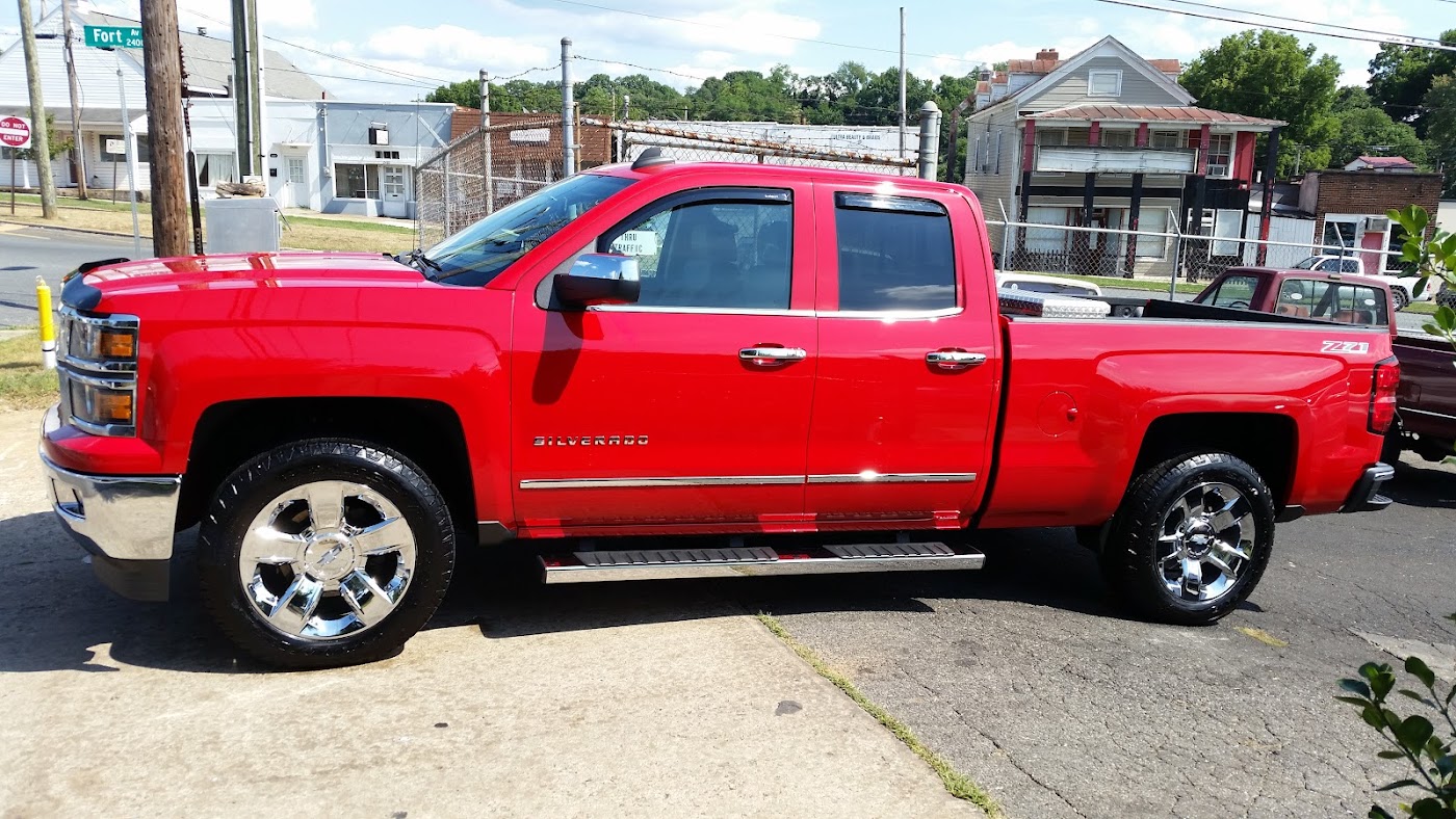 Midtown Motors Carwash and Detailing Services photo 1