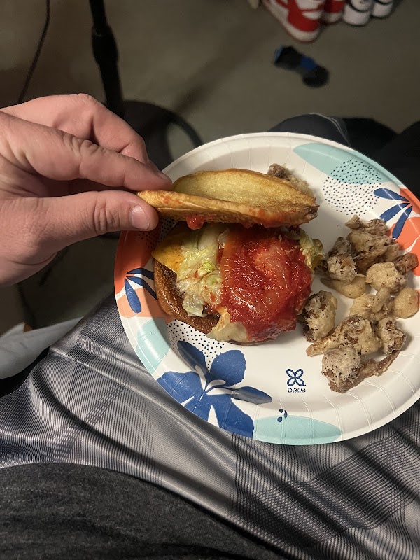 BILLION BURGER exterior