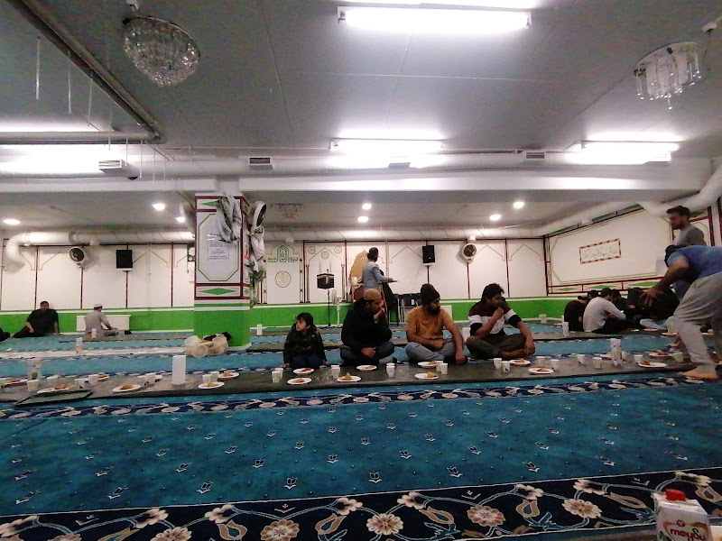 Madina Moskeija / Masjid photo 3